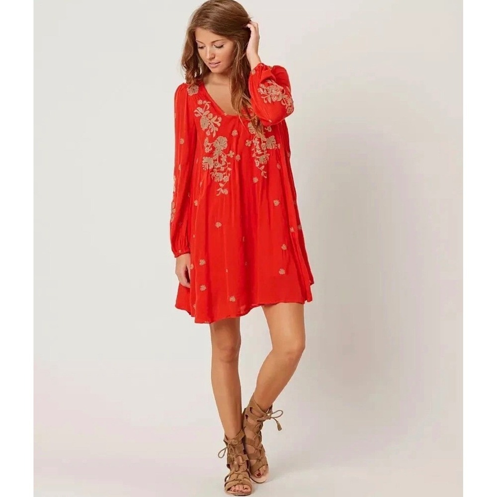 Free People Sweet Tennesee Red Embroidered Cutout Back Mini Dress‎ Sz L Boho